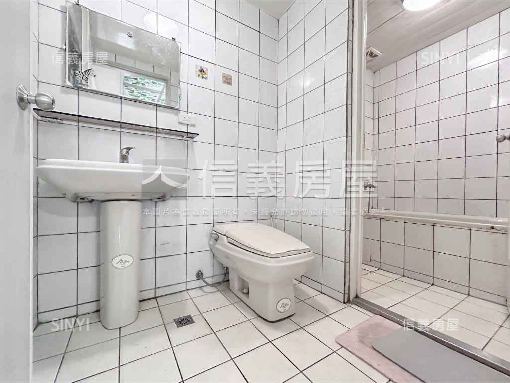 台五福星三房美屋房屋室內格局與周邊環境