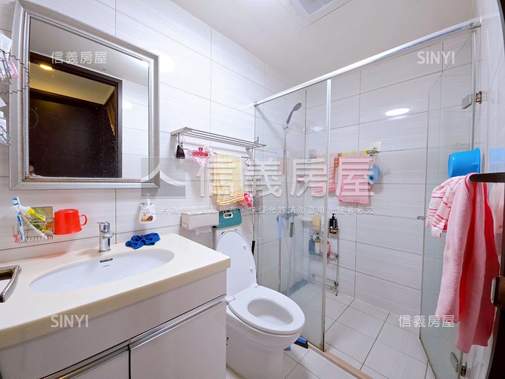 樂ＨＯＵＳＥ三房車位房屋室內格局與周邊環境