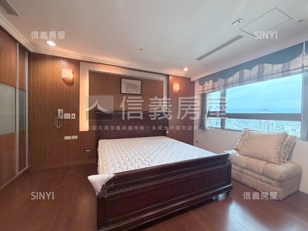 萬馬麗池四房車位房屋室內格局與周邊環境