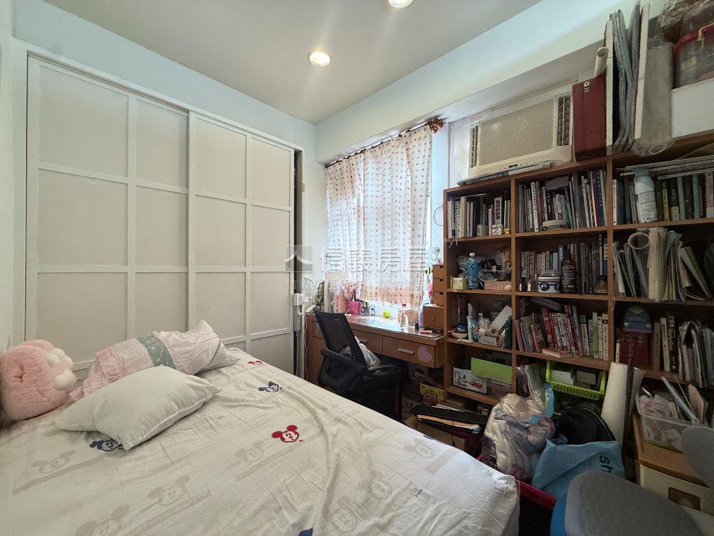 專任昌益電梯學區三房房屋室內格局與周邊環境