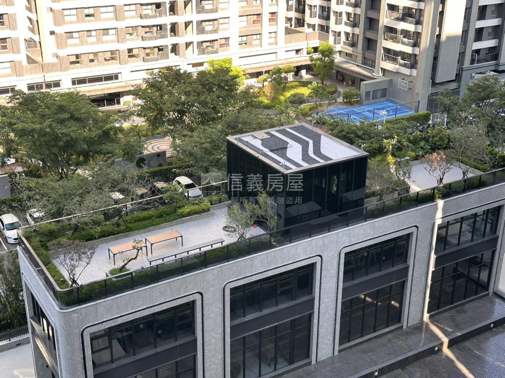 高鐵世界仁兩房平車房屋室內格局與周邊環境
