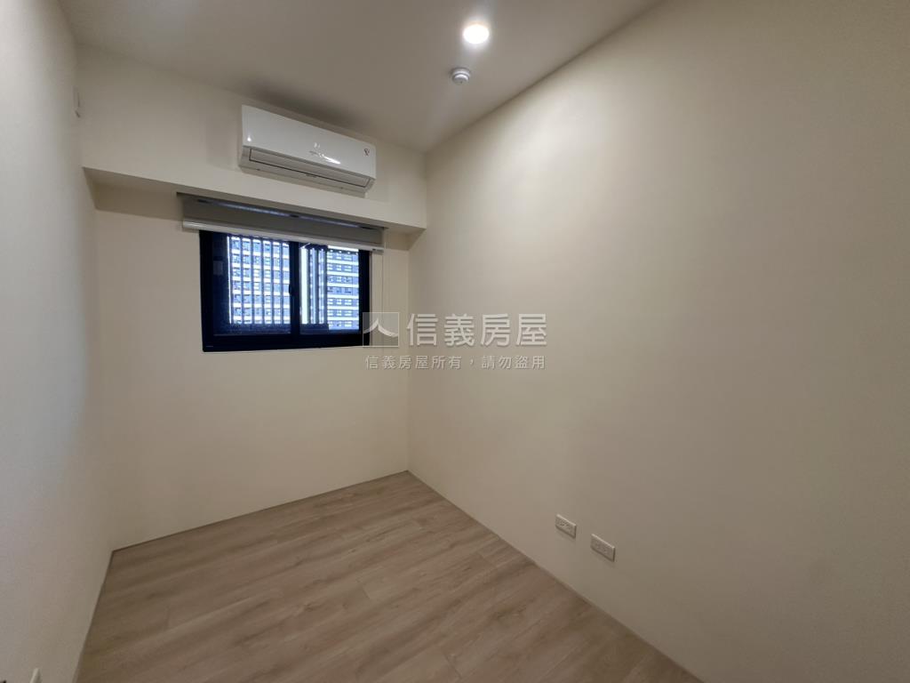 高鐵世界仁兩房平車房屋室內格局與周邊環境