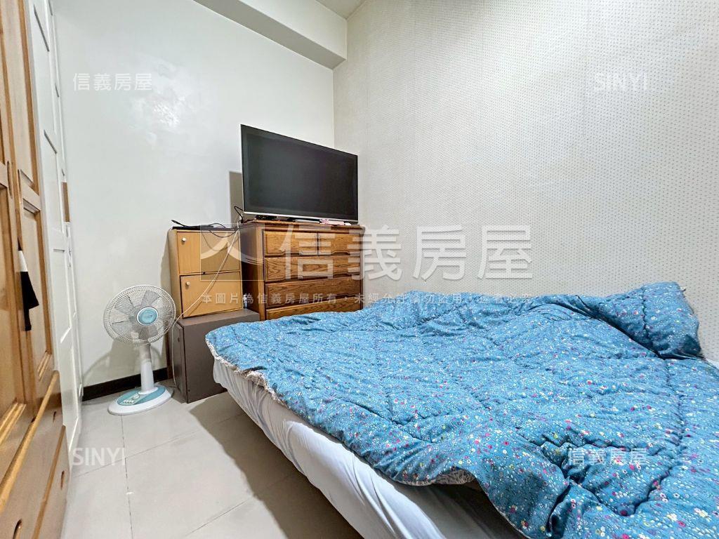 松山站高樓景觀車位房屋室內格局與周邊環境