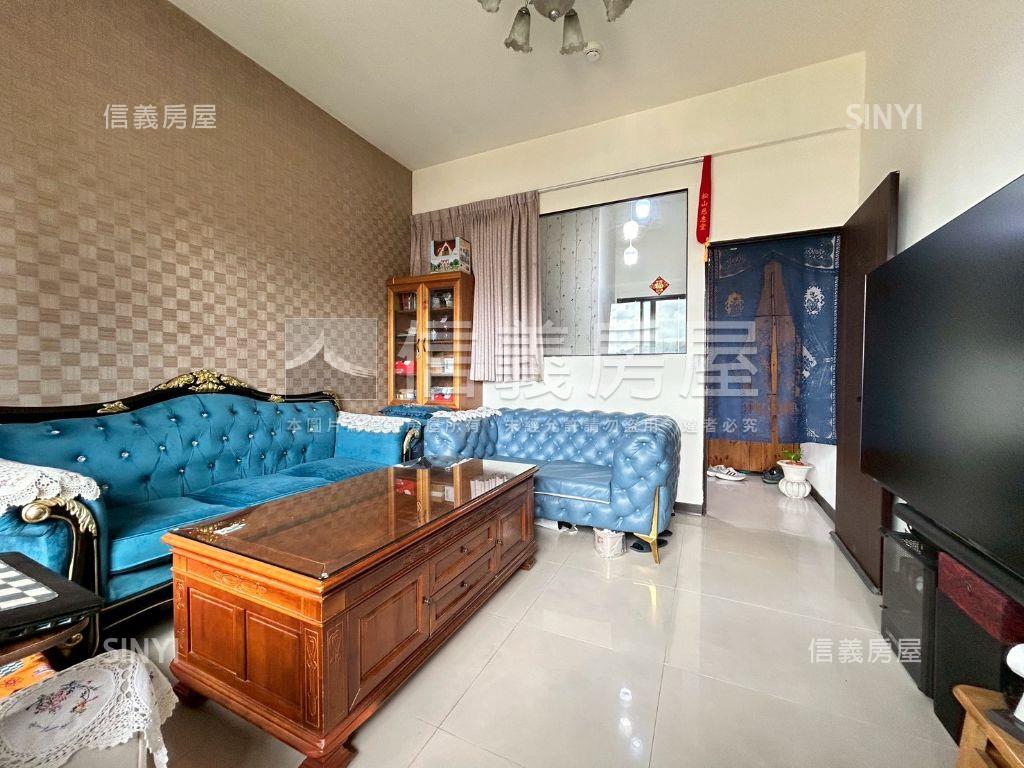 松山站高樓景觀車位房屋室內格局與周邊環境