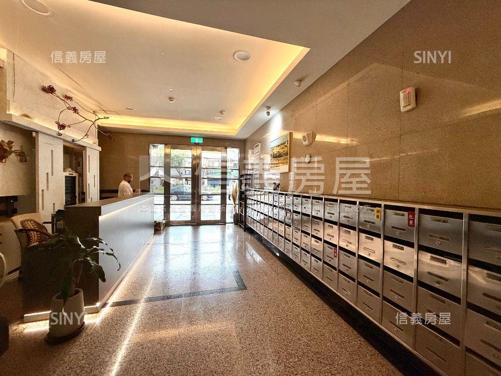 松山站高樓景觀車位房屋室內格局與周邊環境