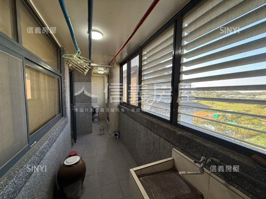 尊榮不凡龍潭電梯別墅房屋室內格局與周邊環境