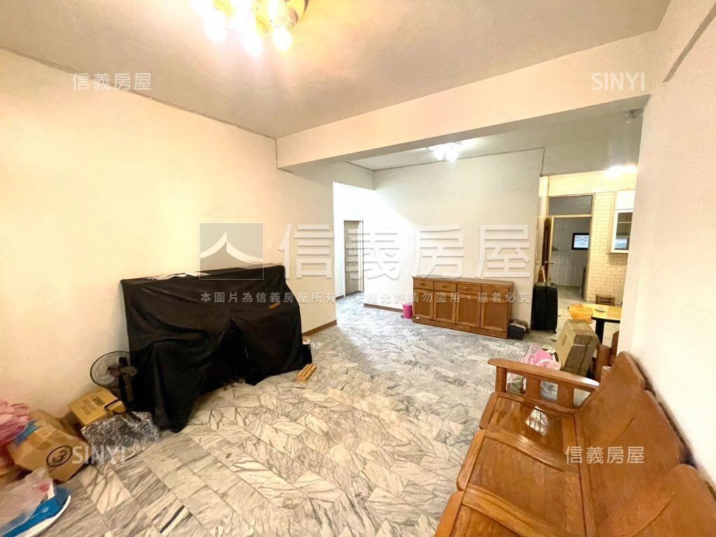 清江路面寬一樓房屋室內格局與周邊環境