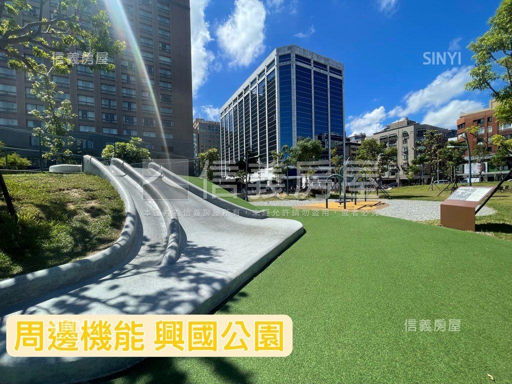 宏普邊間電梯３房有車位房屋室內格局與周邊環境