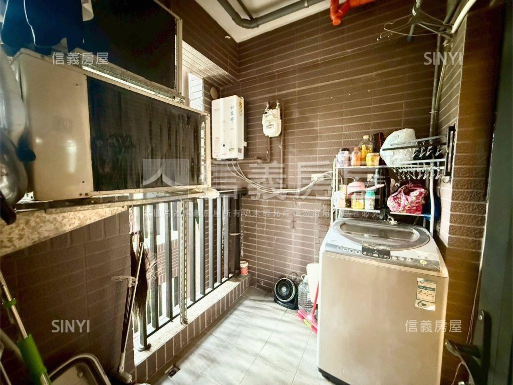 合陽山景電梯兩房車位房屋室內格局與周邊環境