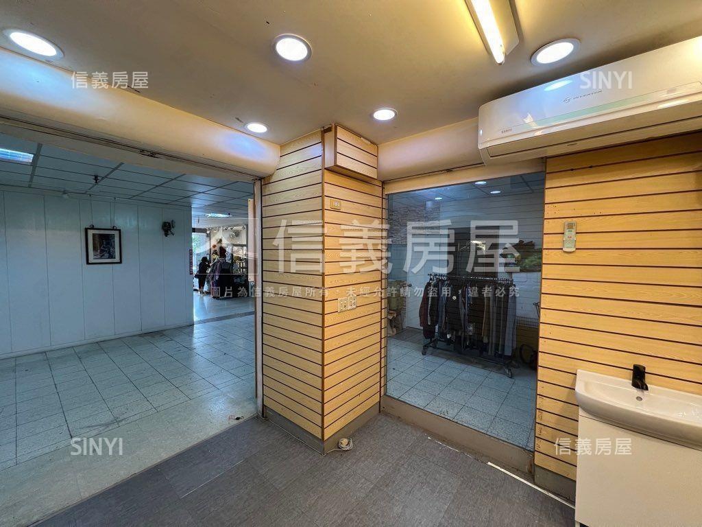 國際大樓店面房屋室內格局與周邊環境