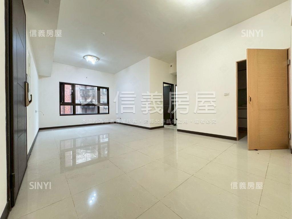 名城稀有釋出３房房屋室內格局與周邊環境