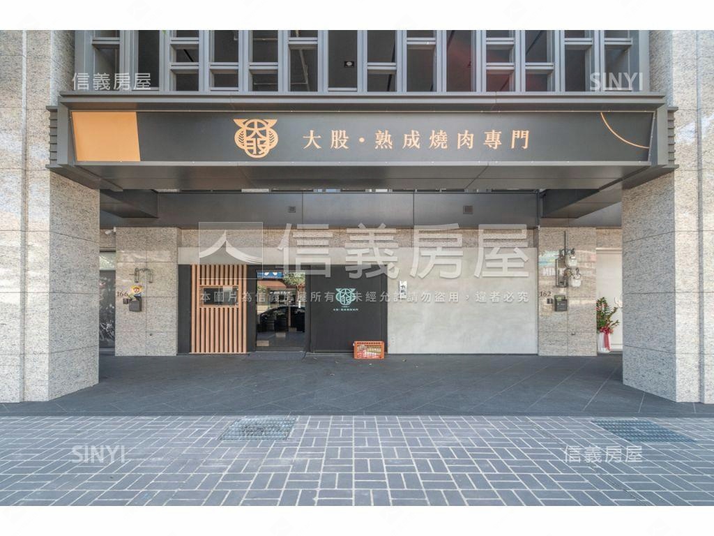 快來看！約８．５米寬店面房屋室內格局與周邊環境