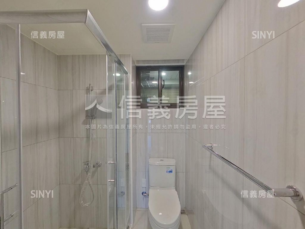 鄉林圓頂美三房附平車房屋室內格局與周邊環境