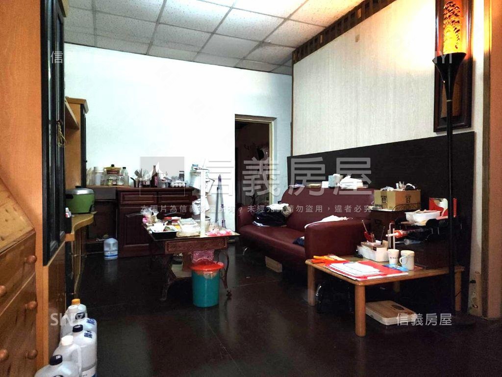 忠孝國中旁陽光透天房屋室內格局與周邊環境