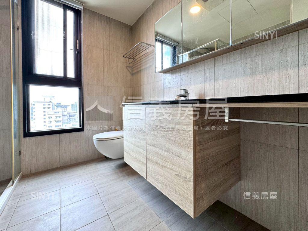 【鉅虹】正四房連號雙平車房屋室內格局與周邊環境