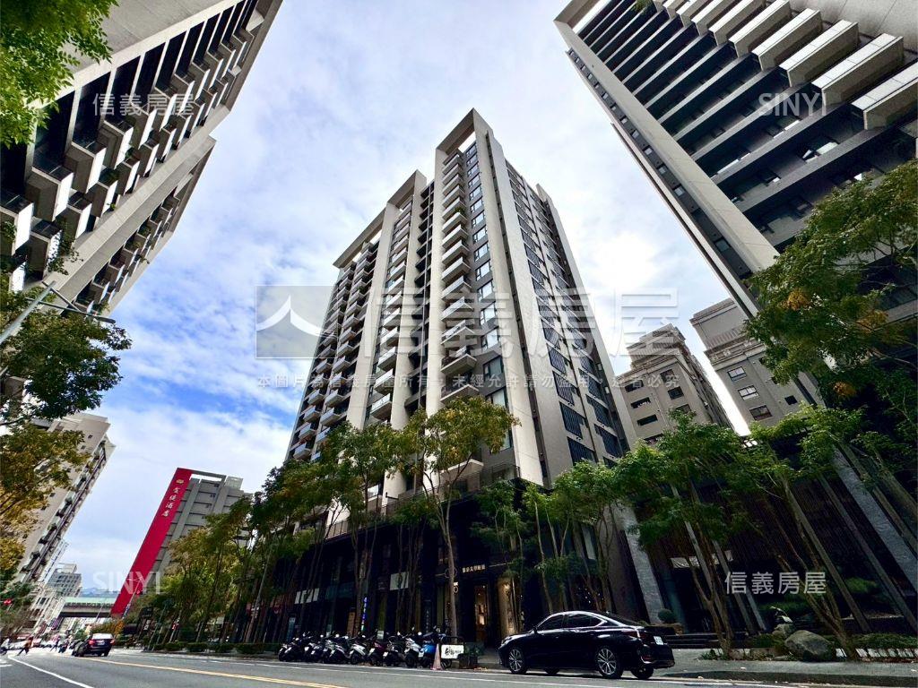 【鉅虹】正四房連號雙平車房屋室內格局與周邊環境