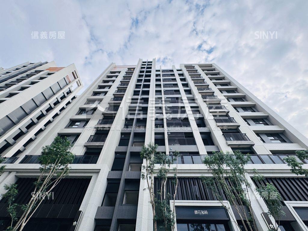 近１４期兩房平車棒房屋室內格局與周邊環境