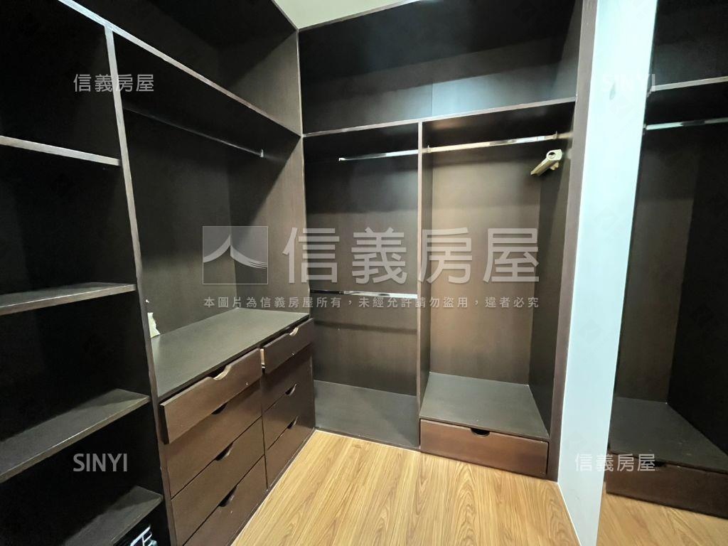 中悅桂冠採光四房車位房屋室內格局與周邊環境