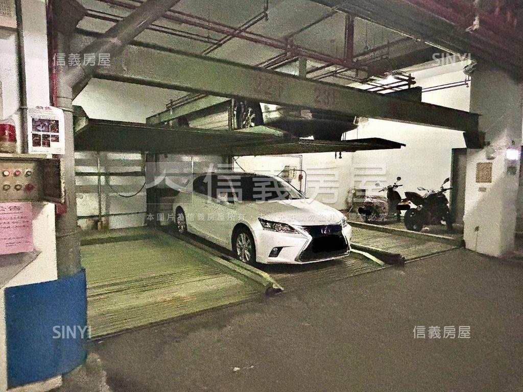 惠文學區三房車位房屋室內格局與周邊環境