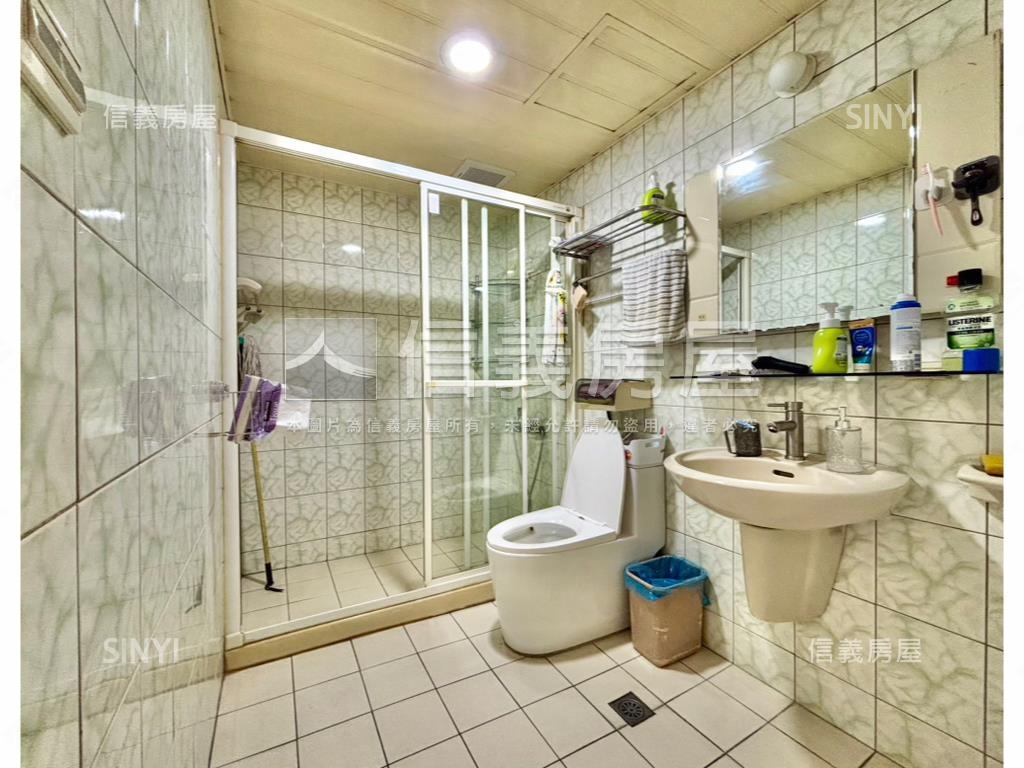 玉樓金闕●傳家寶溫馨兩房房屋室內格局與周邊環境