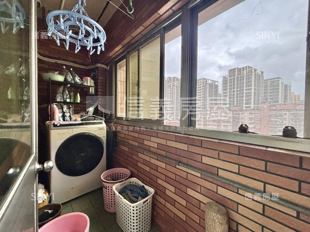 玉樓金闕●傳家寶溫馨兩房房屋室內格局與周邊環境