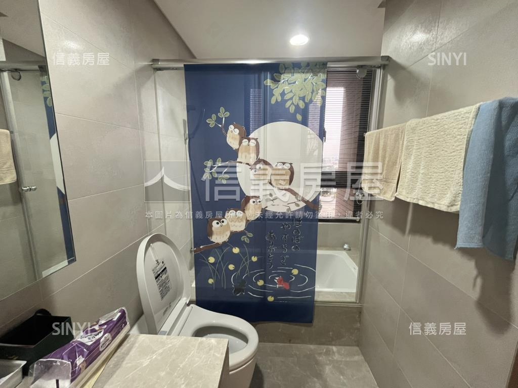 湖心泊三房平車有視野房屋室內格局與周邊環境