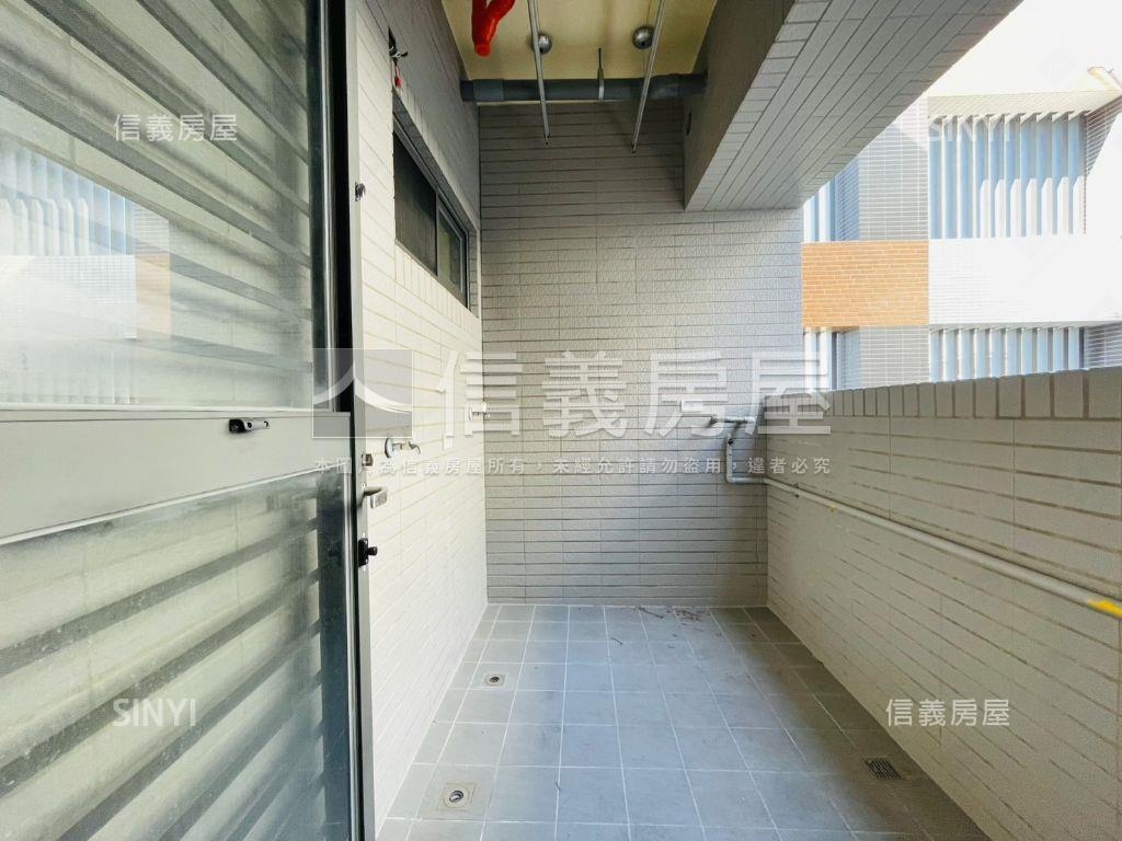 次頂樓好讚東都綠學雙平車房屋室內格局與周邊環境