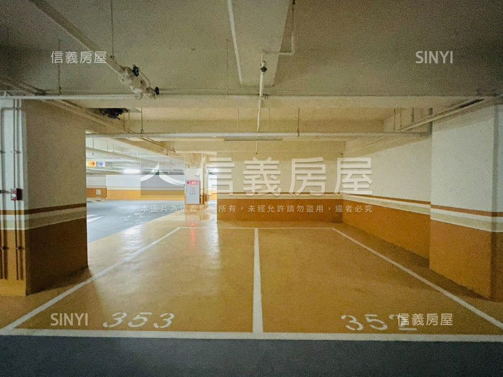 次頂樓好讚東都綠學雙平車房屋室內格局與周邊環境