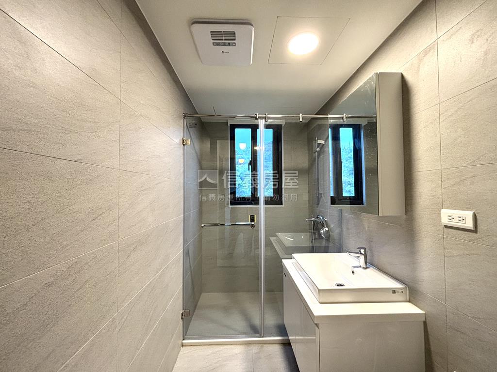 明日晴河景首購成家房屋室內格局與周邊環境