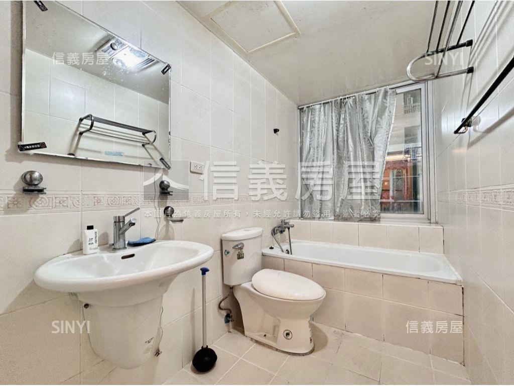 童話世紀★面中庭大空間房屋室內格局與周邊環境