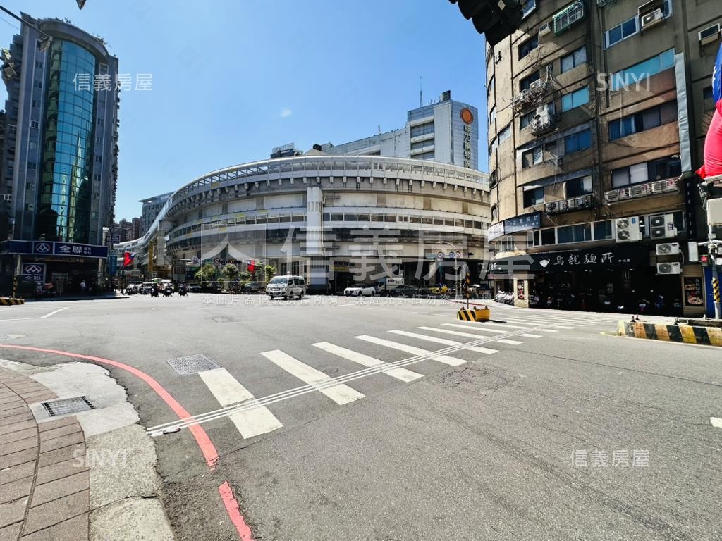 捷運金店面房屋室內格局與周邊環境