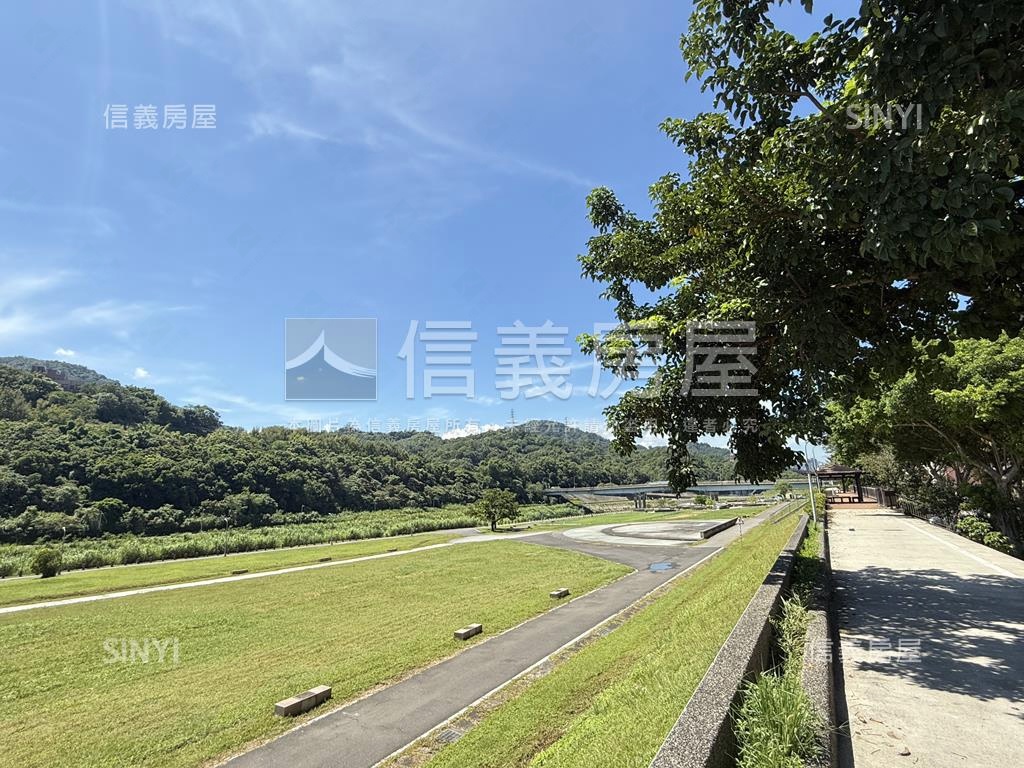 長堤雙囍挑高美屋房屋室內格局與周邊環境