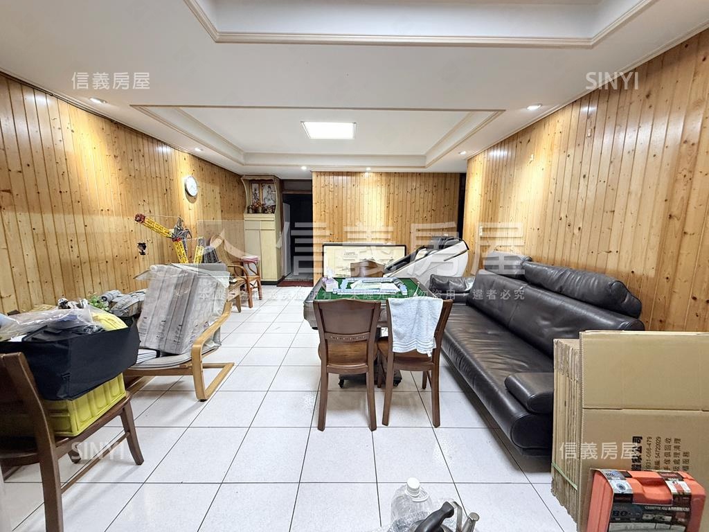 頂溪靜巷大空間車庫一樓房屋室內格局與周邊環境