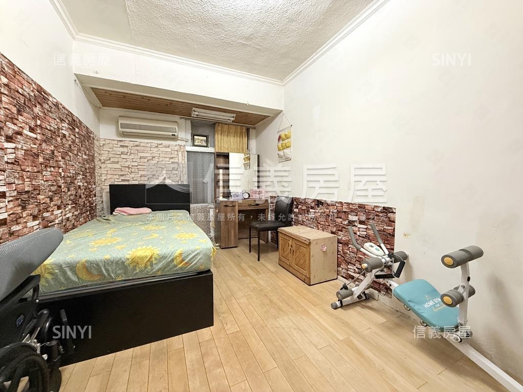 頂溪靜巷大空間車庫一樓房屋室內格局與周邊環境