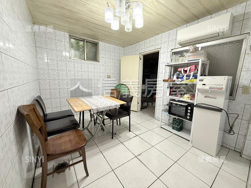 頂溪靜巷大空間車庫一樓房屋室內格局與周邊環境