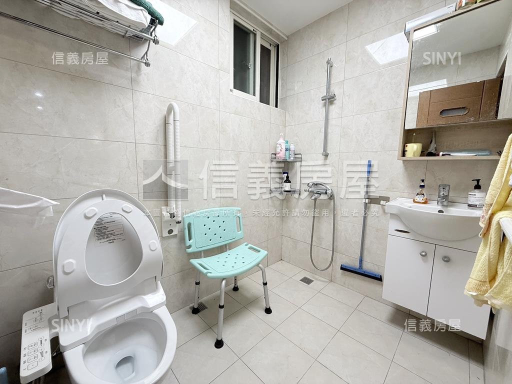 頂溪靜巷大空間車庫一樓房屋室內格局與周邊環境