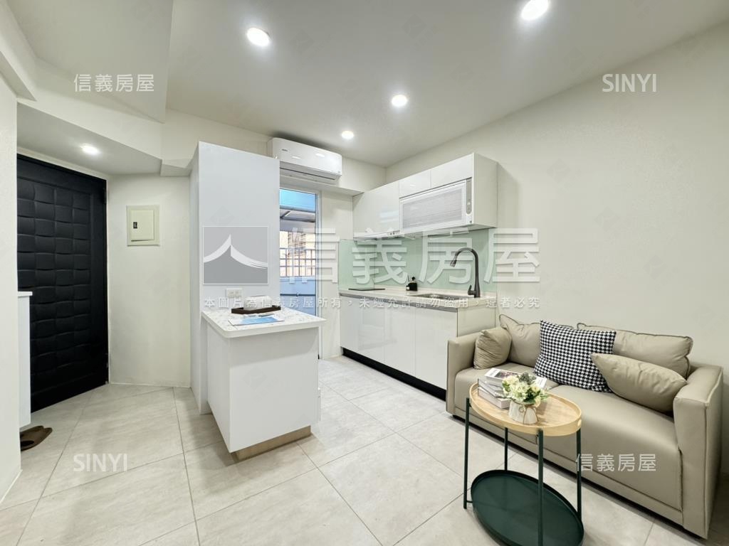 鹽埕愛河畔精裝美１＋１房房屋室內格局與周邊環境