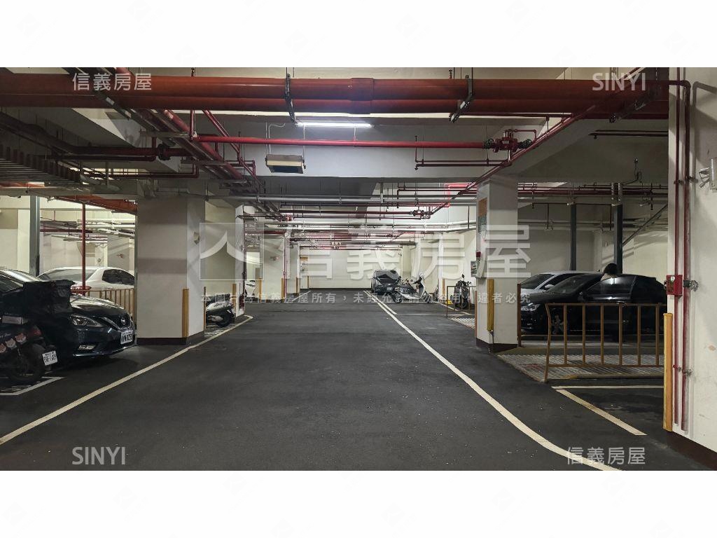 輕奢美屋經國艷房屋室內格局與周邊環境