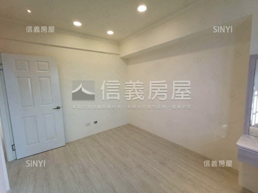 俗擱大碗ａ兩房快點進來看房屋室內格局與周邊環境