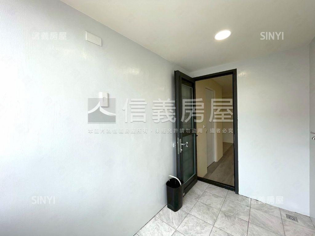 降價｜西區有整理電梯兩房房屋室內格局與周邊環境