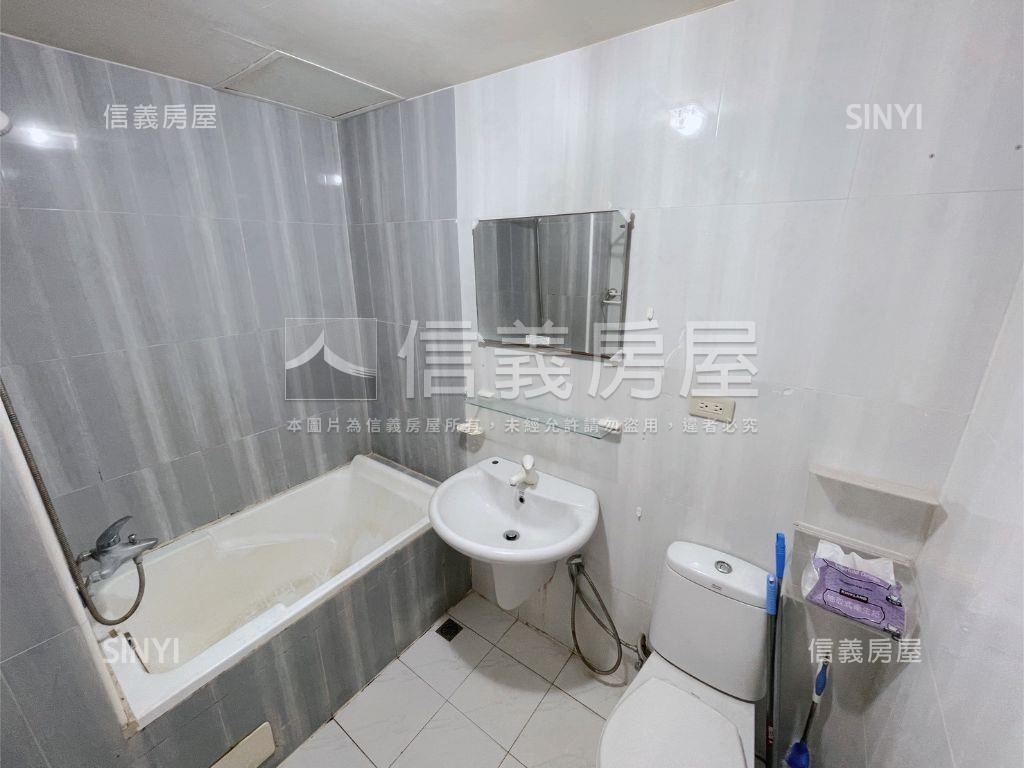 高鐵天堂鳥靚兩房房屋室內格局與周邊環境