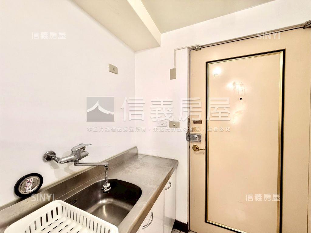 大俊國高樓層景觀套房房屋室內格局與周邊環境