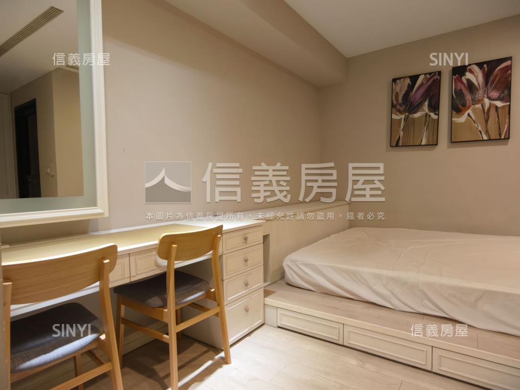 坐望桂花典雅平車美邸房屋室內格局與周邊環境