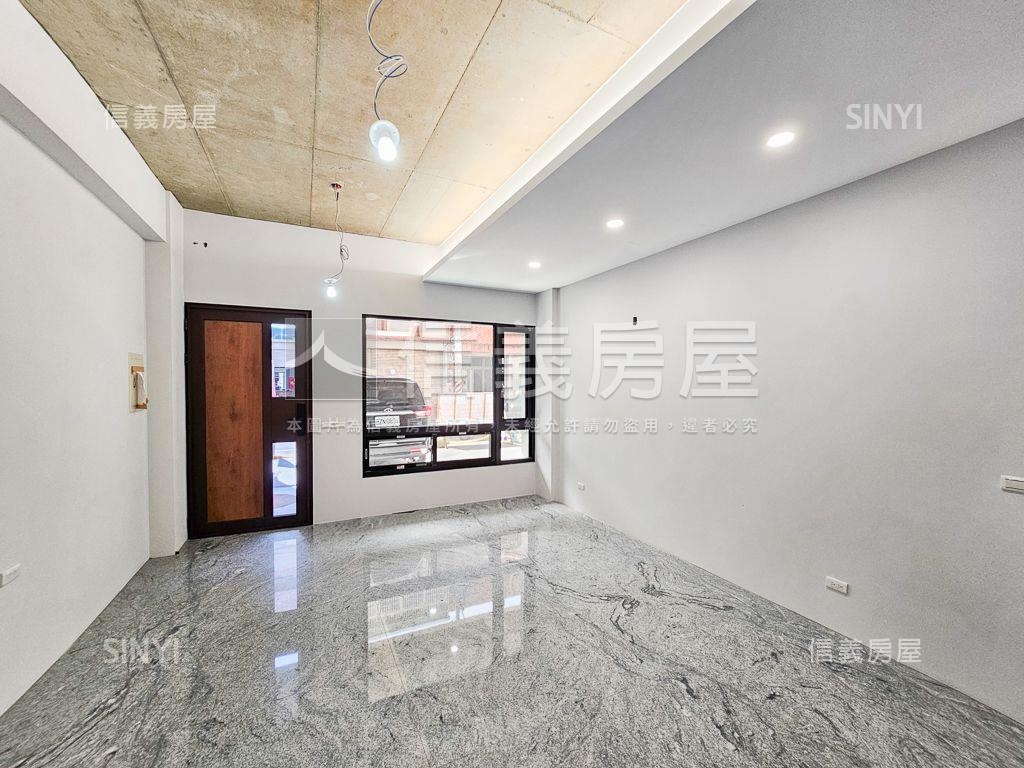 新屋市區全新電梯別墅房屋室內格局與周邊環境