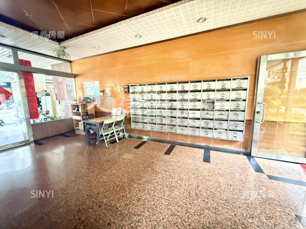 大里精華商圈全新整理兩房房屋室內格局與周邊環境
