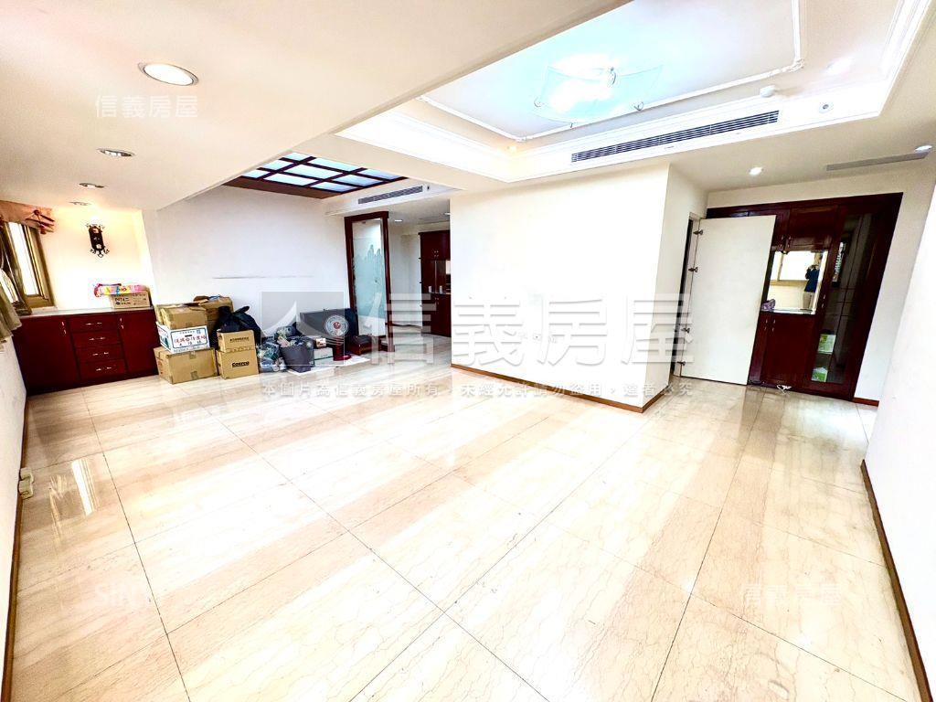 大昌建設至善珍寶稀有大戶房屋室內格局與周邊環境