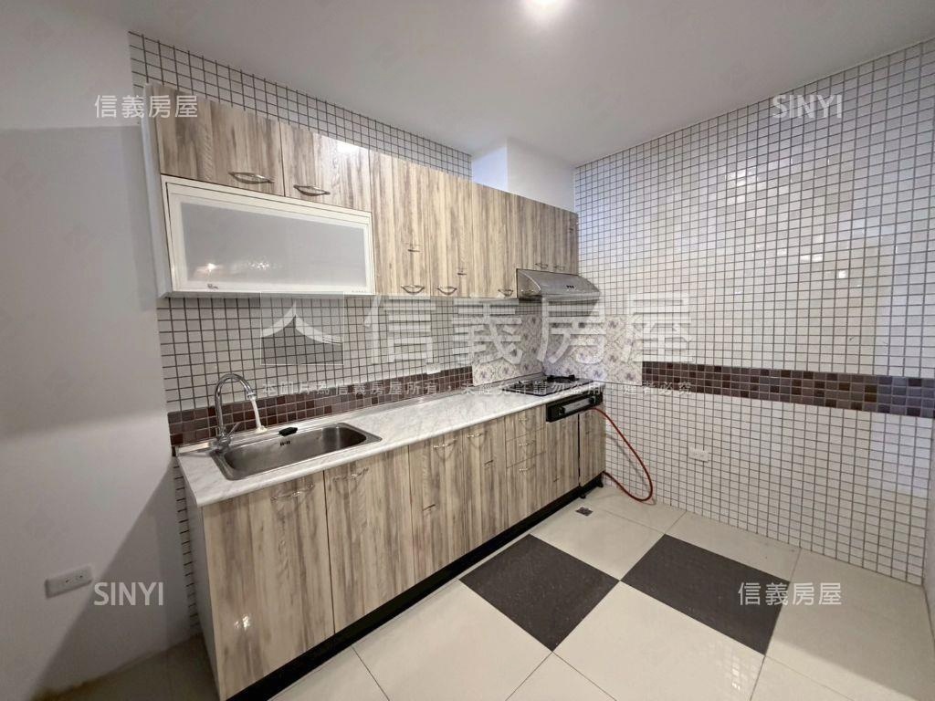 中興路低總價透天宅房屋室內格局與周邊環境