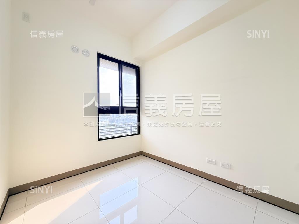 銳揚新樂活２＋１充電平車房屋室內格局與周邊環境