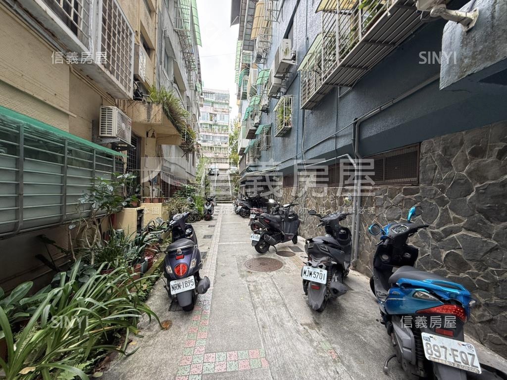 台北１０１豪華景觀大戶房屋室內格局與周邊環境