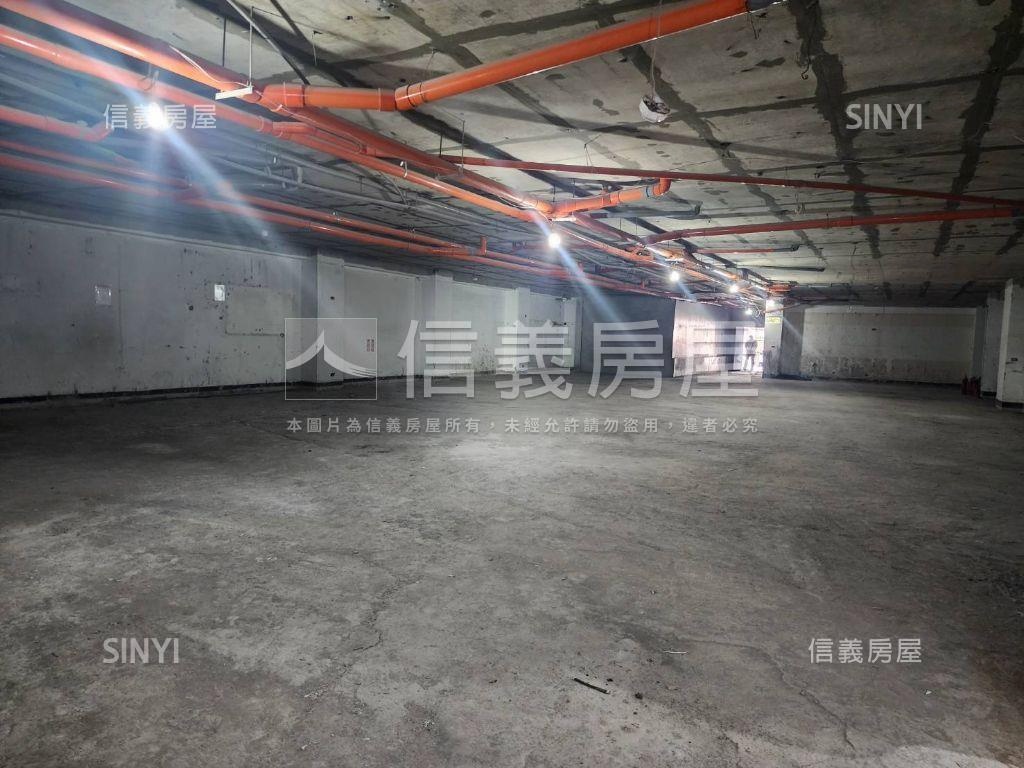 中壢車站☆市中心商業店面房屋室內格局與周邊環境